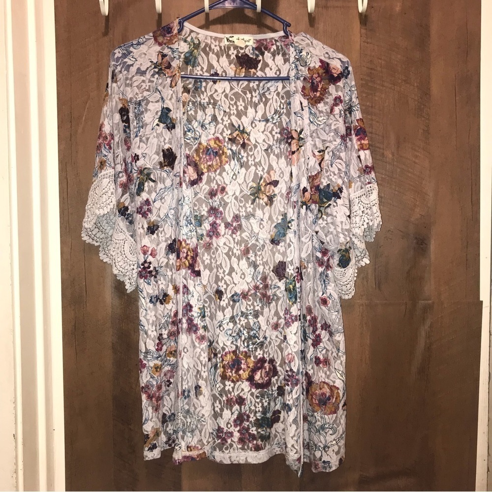 About a Girl sheer kimono